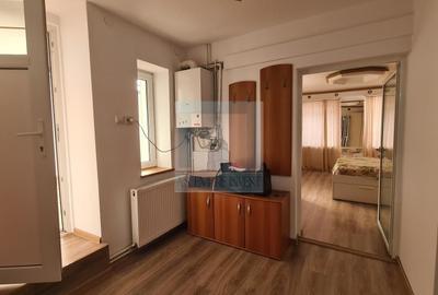 Casa, 4 camere, singur in curte - zona Schei - 14