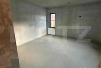 Casă cu 7 camere cu Teren 600 Mp în Micro 6 - 14