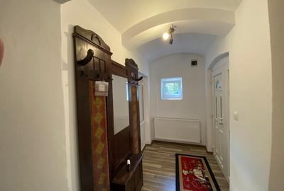 Apartament cu 2 camere semidecomandat, mobilat în Sub Arini - 8