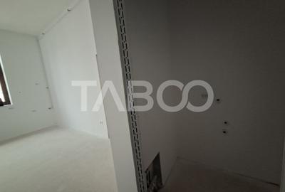 Apartament cu 3 camere decomandat în Central - 6