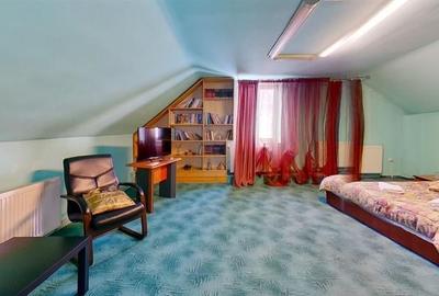 Tur LIVE! In aria Centrala a Brasovului, Hotel distinct - 5