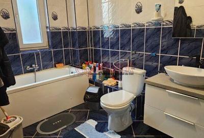 Casă cu 4 camere cu Teren 282 Mp în Apărătorii Patriei