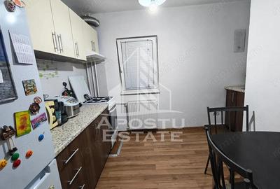 Apartament 3 camere, 2 bai, etajul 2, zona Lipovei - 3