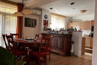 Casă individuală cu 6 camere cu Canalizare în Central - 6