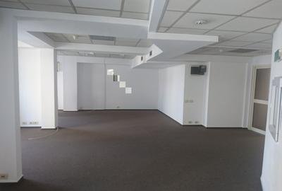 Birou, de 980 mp, în Universitate - 1