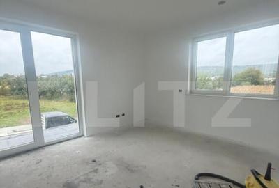 Casa superba, 5 camere, 126 mp, 6 ari teren, zona Patrauti - 3