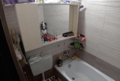 Garsonieră decomandată în CET - 6