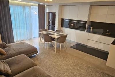 Apartament duplex cu gradina si 2 parcari, zona Poligon