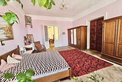 Apartament Rar cu 6 Camere / Curte Privata | Centrul Istoric/ COMISION 0 Apartament Rar cu 6 Camere / Curte Privata | Centrul Istoric/ COMISION 0 - 8