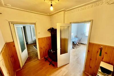 Apartament cu 2 camere semidecomandat în Micro 19