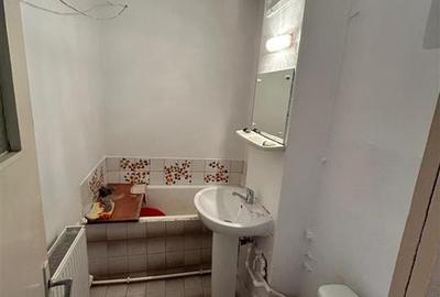 Garsonieră decomandată în Apollo - 8