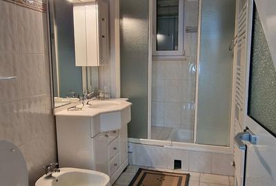 Coiciu, o vila construita pe cadre de beton, bine compartimentata. - 4