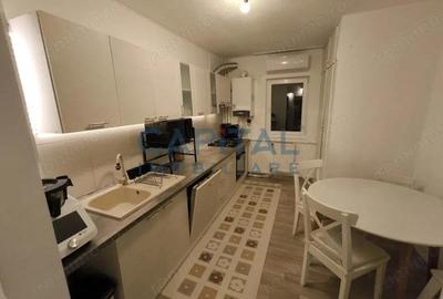 Vanzare apartament cu 3 camere cartierul Zorilor. Comision 0! - 2