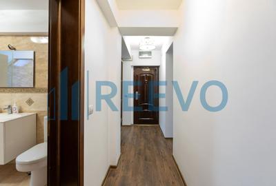 Penthouse cu 5 camere decomandat, mobilat în Calea Moldovei - 16