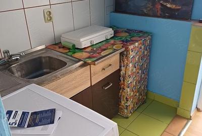 Garsonieră semidecomandată în UTA - 2