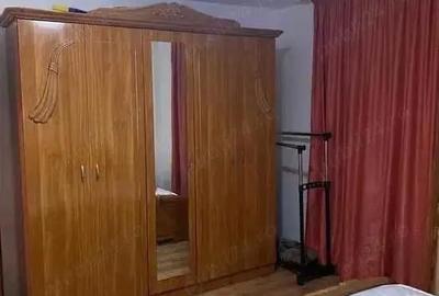 Apartament cu 2 camere decomandat în Micro 17 - 2