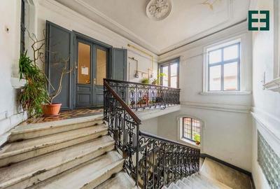 Apartament cu 6 camere în Central - 12