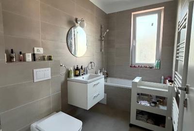 Apartament cu 2 camere semidecomandat, mobilat în Ciarda Roșie - 9