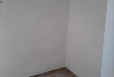 Casă cu 3 camere cu Teren 211 Mp în Dămăroaia - 10