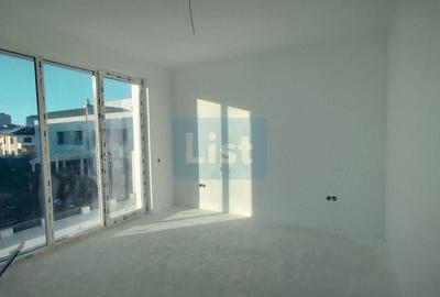 Apartament cu 3 camere decomandat în Central - 11
