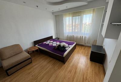 Apartament cu 3 camere semidecomandat în Gheorghe Lazăr - 3
