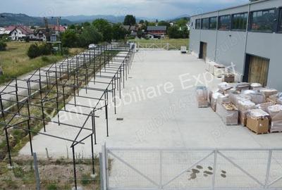 Spațiu comercial, de 1,000 mp, în Central - 4