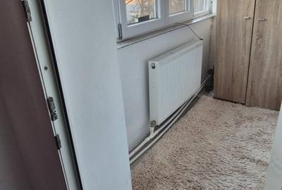 Apartament cu 3 camere semidecomandat în Podu Roș - 5