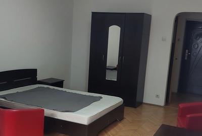 Titan, Policlinica, Nicolae Grigorescu - 2