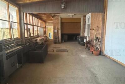 Apartament cu 3 camere decomandat în Central - 7