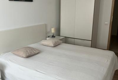 Apartament cu 2 camere decomandat, mobilat în Tractorul