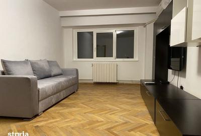 Apartament cu 3 camere decomandat în Tomis III - 4