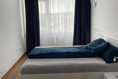 Apartament cu 3 camere decomandat în Piața Centrală - 3