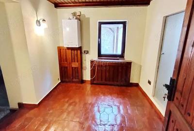 Casa cu gradina centru istoric - 2