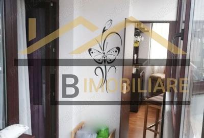 Apartament cu 3 camere decomandat în Diamant - 8