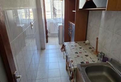 Garsonieră decomandată în Central - 4