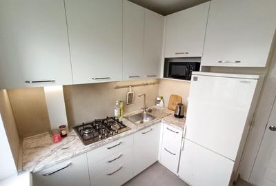 Apartament cu 2 camere in zona Semi-Central - 3