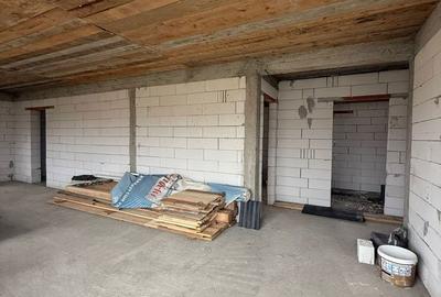 Casă cu 4 camere în Frumușeni - 2