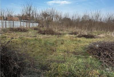 Teren de 1000 mp, în Batăr - 2