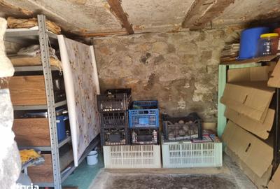 Casă cu 2 camere cu Teren 612 Mp în Moroeni - 16