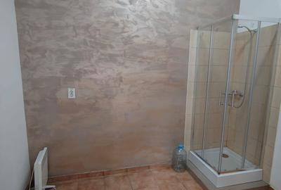 Spațiu comercial, de 67 mp, în Central - 6