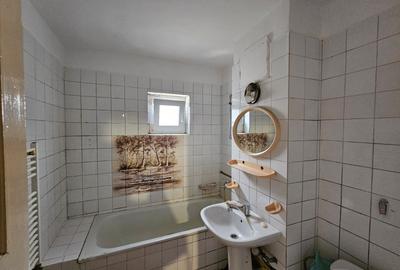 Apartament cu 3 camere decomandat, mobilat în Lipovei - 7