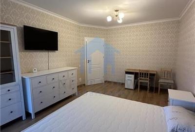 Garsonieră decomandată, mobilată în Între Lacuri - 3