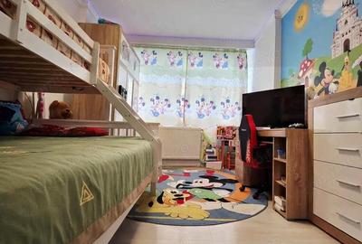 Apartament cu 3 camere semidecomandat în Central - 9