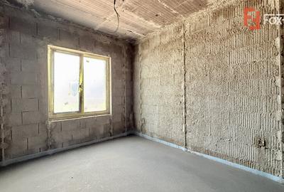 Duplex cu 3 camere cu Canalizare în Albina - 7