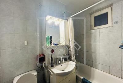 Apartament cu 3 camere decomandat în Aeroport - 6