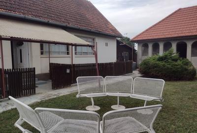 Casă cu 3 camere în Central - 2