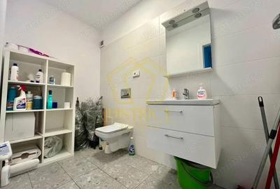 Spațiu comercial, de 137 mp, în Tipografilor - 8