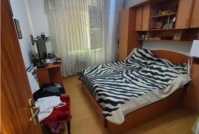 Vanzare Apartament 4 camere Semidecomandat Mariuca - 12