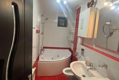 Apartament cu 3 camere decomandat în Hipodrom - 8