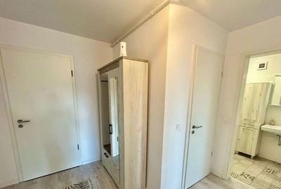 Apartament cu 2 camere decomandat, mobilat în Tractorul - 5